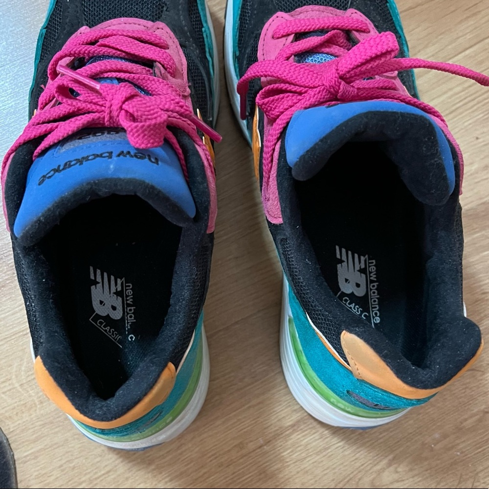 New Balance Sneakers Size 8 - Picture 6 of 6